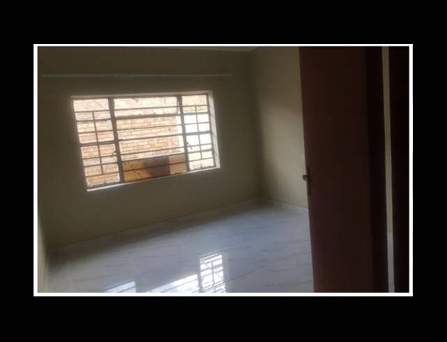 5 BEDROOM HOUSE FOR SALE IN MACKENZIEVILLE